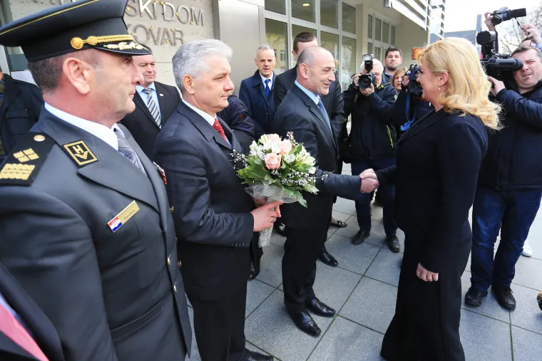 Predsjednica Grabar Kitarović na obilježavanju Dana hrvatskih branitelja