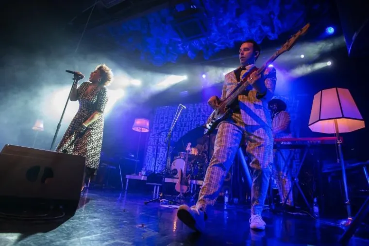 NIJE ODUŠEVILA: Pogledajte kako je bilo sinoć na koncertu slavne Macy Gray