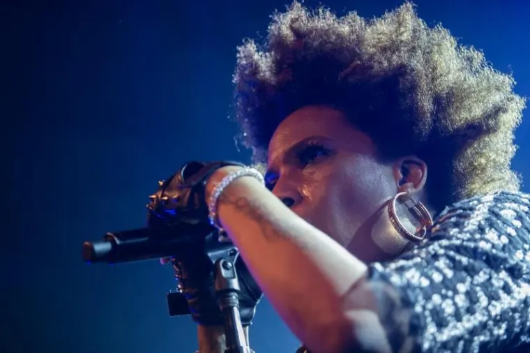 NIJE ODUŠEVILA: Pogledajte kako je bilo sinoć na koncertu slavne Macy Gray