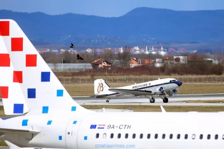 NA PLESO SLETIO KULTNI ZRAKOPLOV JAMESA BONDA: Slavni Douglas DC-3 krenuo na svjetsku turneju