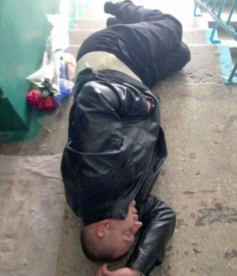 RUSKA VERZIJA ROMANTIKE: Očito je da se trude, ali svejedno im to nikako pomaže...