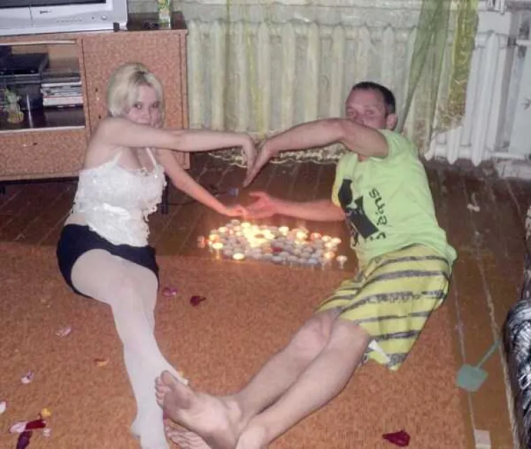 RUSKA VERZIJA ROMANTIKE: Očito je da se trude, ali svejedno im to nikako pomaže...