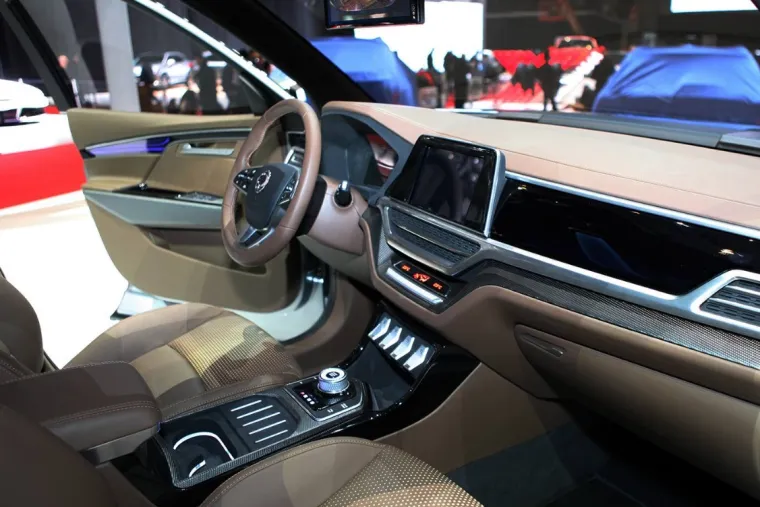 SSANGYONG XAVL: Koncept sa sedam sjedala najava je uživanja u vožnji