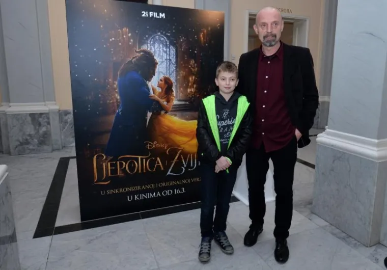 PREMIJERU FILMA ZASJENILE SEKSI NOGE: Ljepotica Lana Jurčević izgledala je sinoć 'zvjerski' dobro
