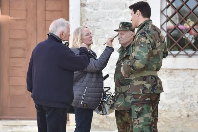 Na zadarskom je Forumu započelo snimanje scene za film General, koji portretira život generala Ante Gotovine. Ovo je ujedno i jedina scena koja se snima ba&scaron; u gradu Zadru. Za potrebe snimanja, promet Kalelargom blokiran je na pola sata kako prolaznici ne bi ometali filmsku ekipu. Dok su policija i osiguranje zaustavljali prolaznike, zadarski Forum bio je kulisa za scenu razgovora generala Ante Gotovine i generala Janka Bobetka. Ulogu generala Bobetka, tumači Mustafa Nadarević.