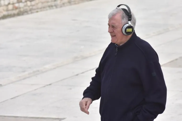 Na zadarskom je Forumu započelo snimanje scene za film General, koji portretira život generala Ante Gotovine. Ovo je ujedno i jedina scena koja se snima ba&scaron; u gradu Zadru. Za potrebe snimanja, promet Kalelargom blokiran je na pola sata kako prolaznici ne bi ometali filmsku ekipu. Dok su policija i osiguranje zaustavljali prolaznike, zadarski Forum bio je kulisa za scenu razgovora generala Ante Gotovine i generala Janka Bobetka. Ulogu generala Bobetka, tumači Mustafa Nadarević.