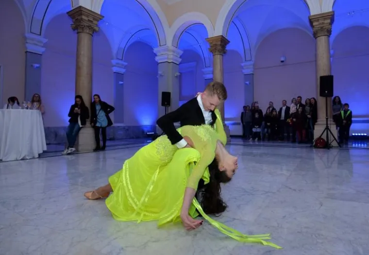 Tko je sve došao na premijeru filma 'Ljepotica i zvijer' u Mimaru
