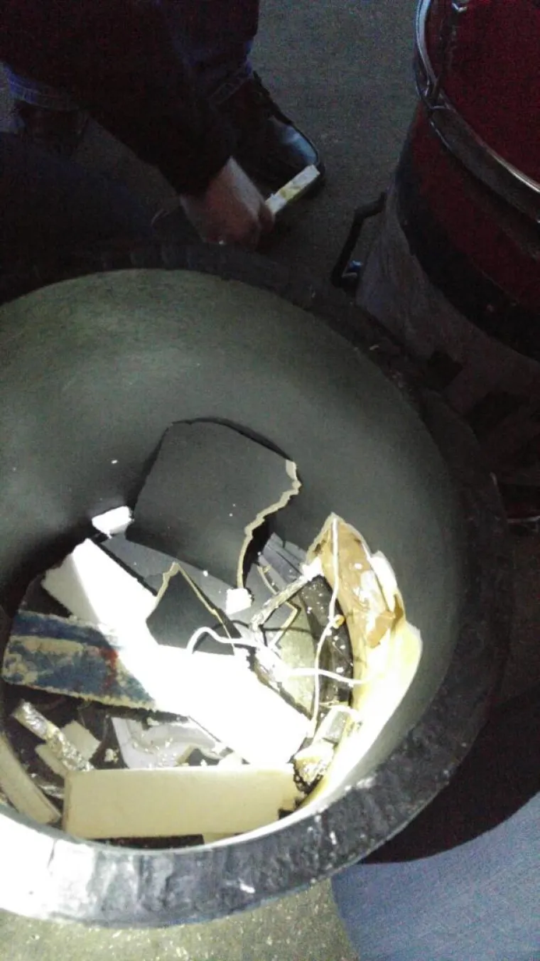 MASOVNA UHIĆENJA PRIPADNIKA TORCIDE: Pronađene teleskopske palice, drvene letve, baklje...