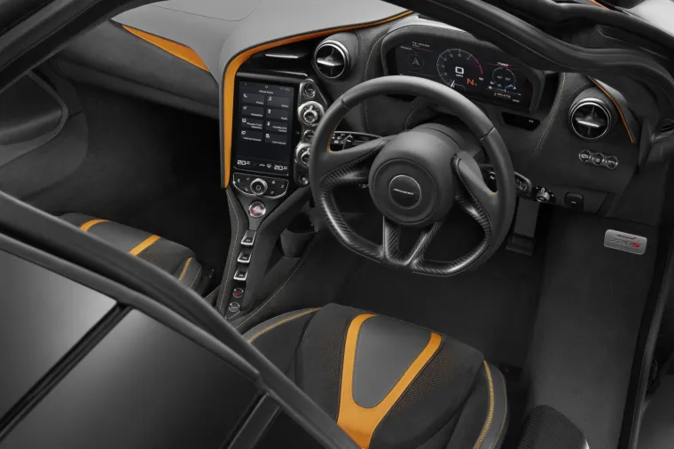 MCLAREN 720S: Ovako izgleda automobil kojem je do 100 km/h potrebno manje od 3 sekunde