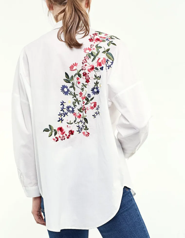 Ko&scaron;ulja s printom, Stradivarius, 199,90 kuna