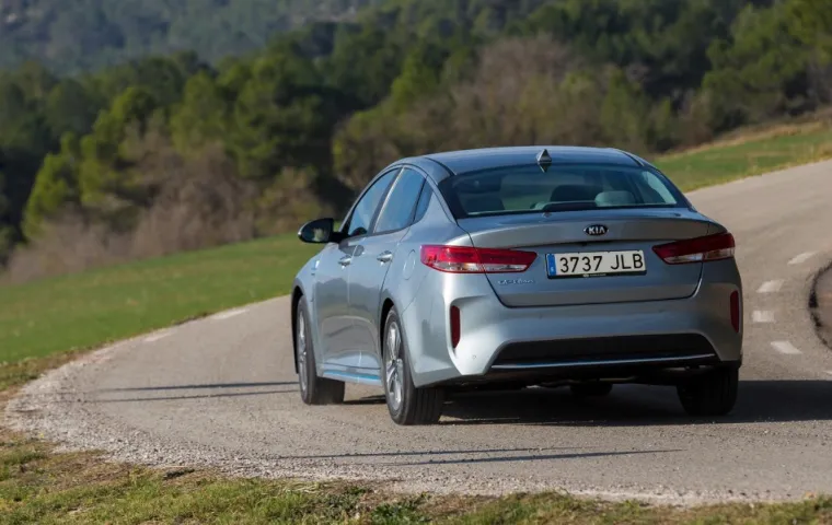 OPTIMA PLUG-IN HIBRID: Ovo je sljedeći korak u Kijinoj revoluciji 'zelenih' vozila