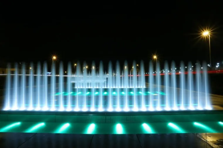 Rijeka, Zagreb i Pula, svaki grad na svoj način, uključili su se u obilježavanje nacionalnog praznika Irske, Dana svetoga Patrika.
U Rijeci je zelenom svjetlo&scaron;ću obasjana Trsatska gradina te dizalice na lukobranu riječke luke. Zagrebačke fontane, kao i Svjetleći divovi u pulskom brodogradili&scaron;tu Uljanik također sudjeluju u inicijativi Svjetskog ozelenjavanja.