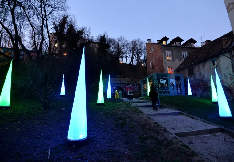 Jedinstveni svjetlosni spektakl u metropoli: Festival svjetla oživio Zagreb i najavio proljeće!