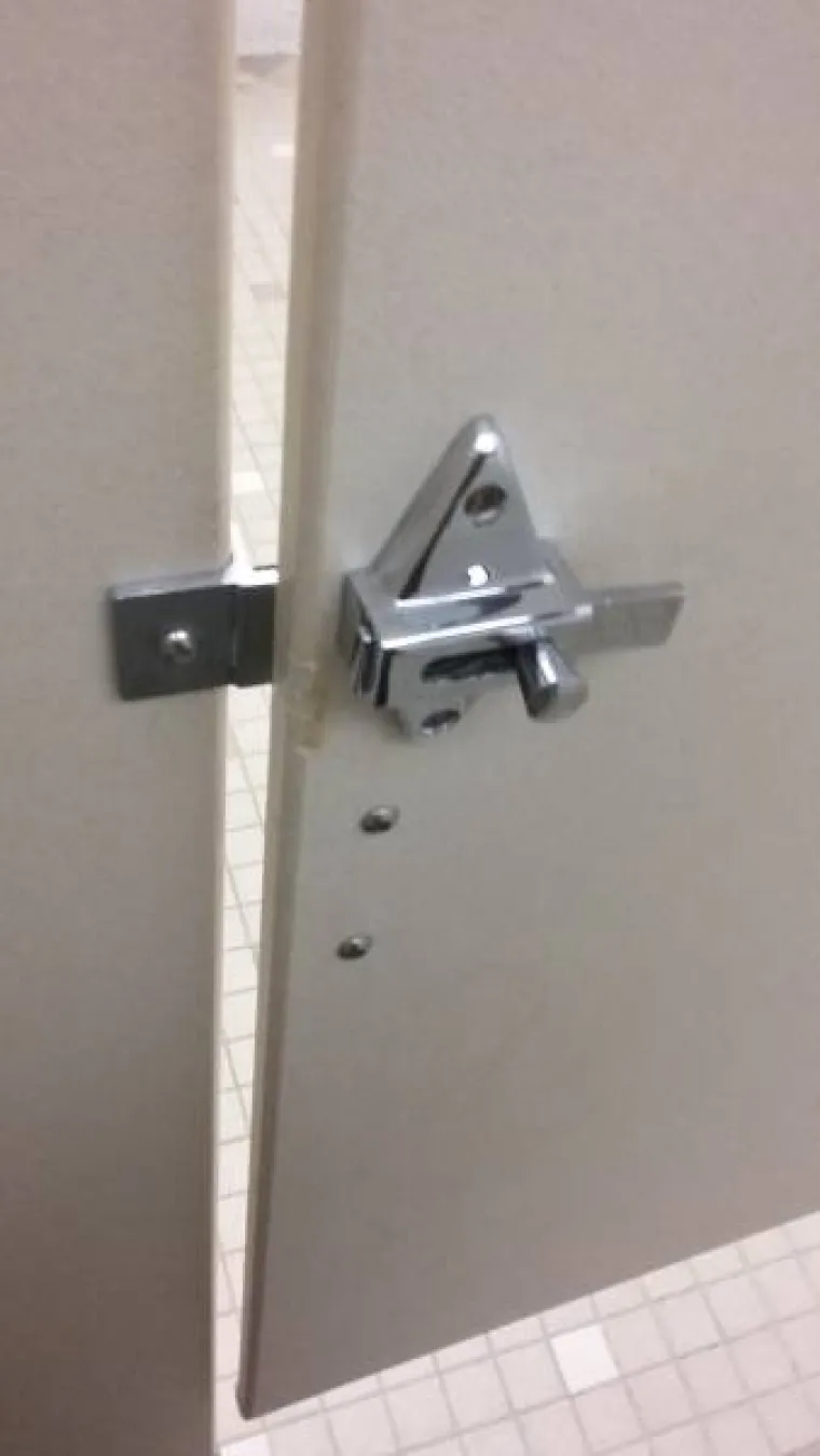 KAD SE LIJENE BITANGE PRIME POSLA: Upropaste i najjednostavnije stvari, pogledajte ovaj kaos