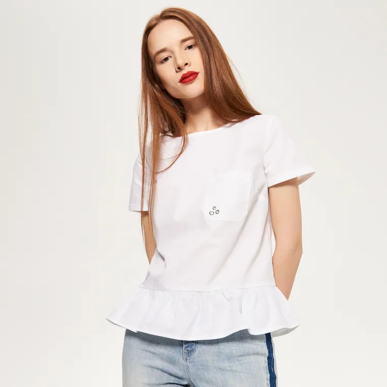 Kratka bluza s volanom, Reserved, 120,00 kuna