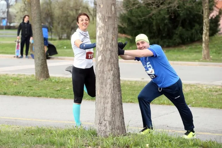 Proljetni polumaraton VIP Zagreb21 startao ispred Nacionalne sveučili&scaron;ne knjižnice