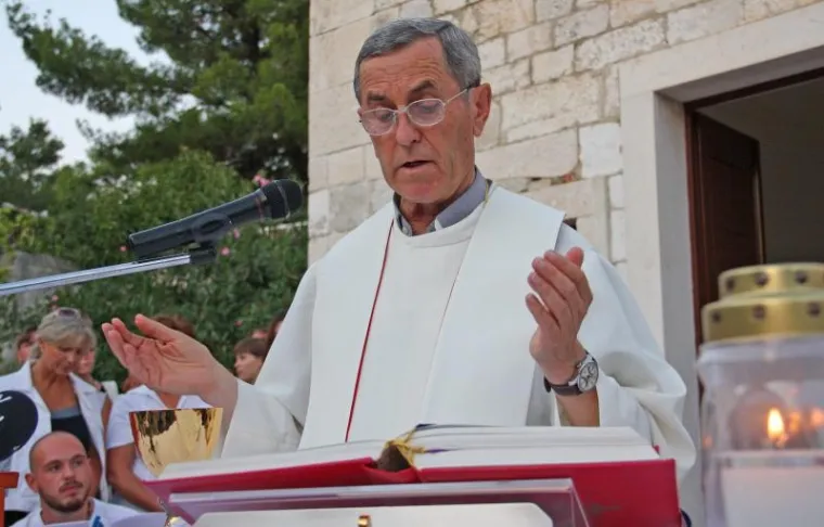 Odlazak don Ivana Grubišića: Preminuo omiljeni splitski svećenik