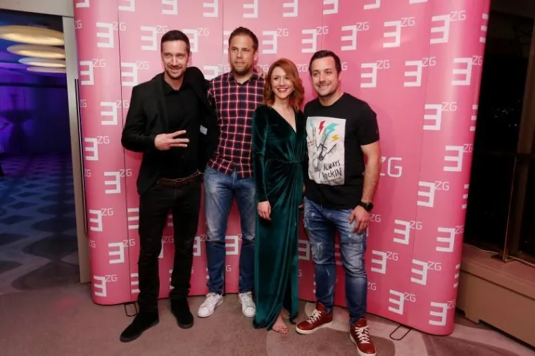 RADIO ENTER PROSLAVIO TREĆI ROĐENDAN: Fil Tilen oko sebe okupio ljepotice unatoč odijelu