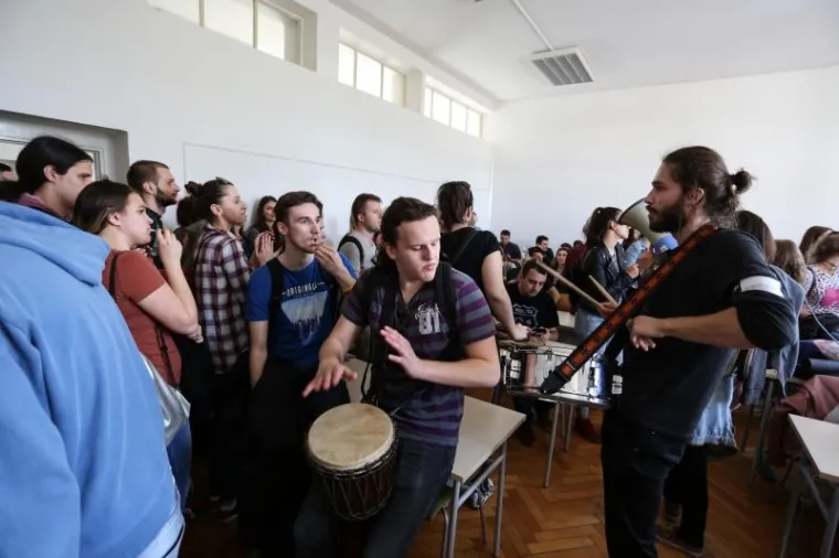 Studenti pokrenuli blokadu nastave na Hrvatskim studijima