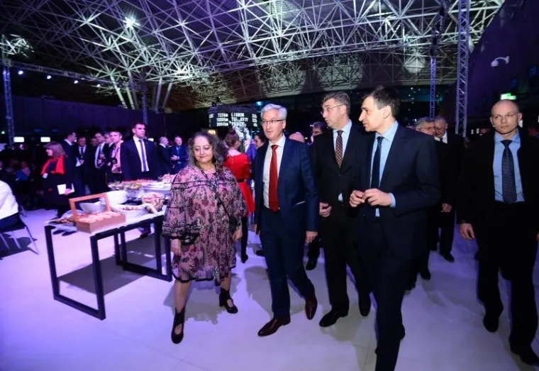 'NOVA VRATA HRVATSKE': Pogledajte otvorenje Zračne luke Franjo Tuđman