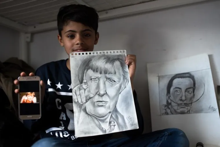 UPOZNAJTE FARHADA, DJEČAKA KOJEG ZOVU 'MALI PICASSO': Mjesecima je zaglavljen u Srbiji, a za to vrijeme olovkom izvodi čaroliju