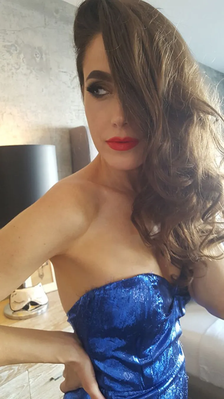 SLATKE K'O BOMBONČIĆ, VRUĆE KAO... Visoka peć? Papenov lonac? Ne znamo, ali svakako su seksi....