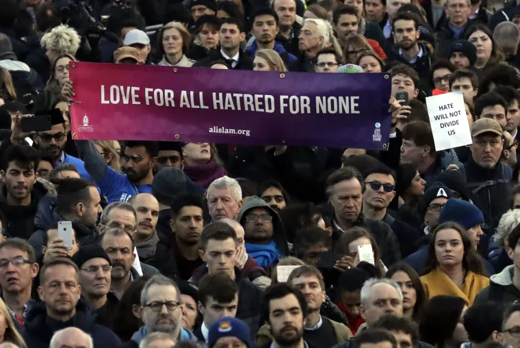 Londončani na ulicama