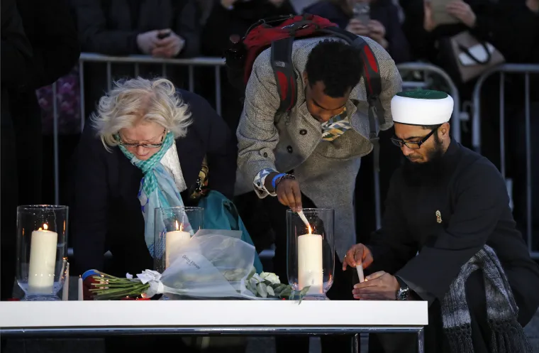 Londončani na ulicama