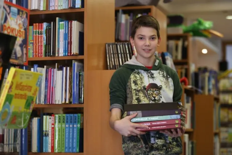 Upoznajte učenika koji je pročitao najvi&scaron;e knjiga u zagrebačkim knjižnicama: samo pro&scaron;le godine pročitao njih 156