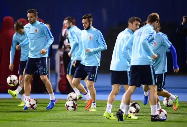 NEMA OPU&Scaron;TANJA: Čačić ni&scaron;ta ne prepu&scaron;ta slučaju, pogledajte kako je vodio večernji trening