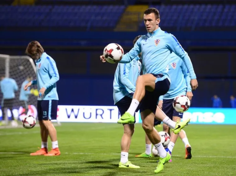 NEMA OPU&Scaron;TANJA: Čačić ni&scaron;ta ne prepu&scaron;ta slučaju, pogledajte kako je vodio večernji trening