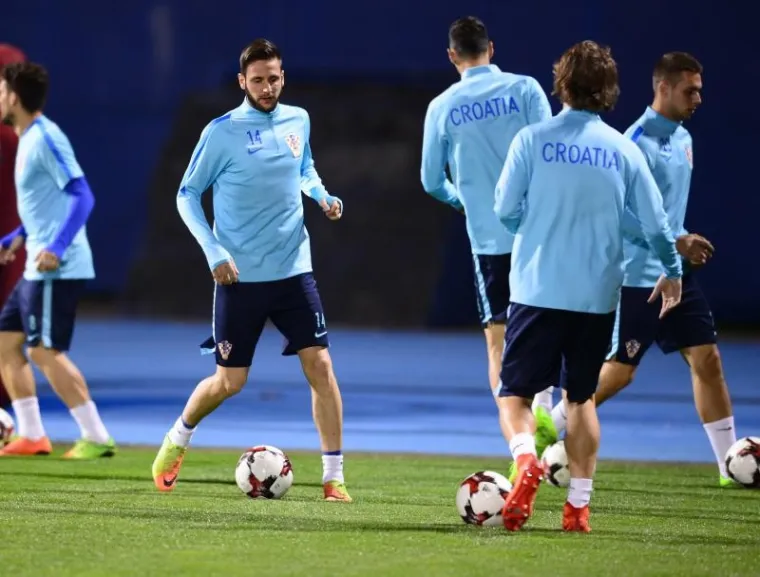 NEMA OPU&Scaron;TANJA: Čačić ni&scaron;ta ne prepu&scaron;ta slučaju, pogledajte kako je vodio večernji trening