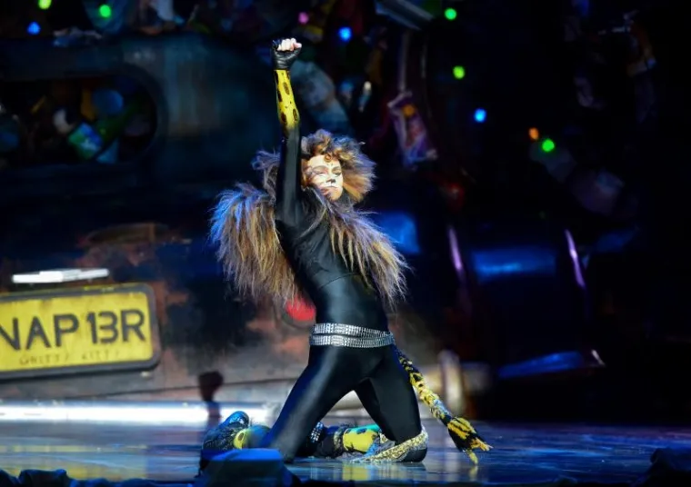 SPEKTAKULARNI PRIZORI: Pogledajte fantastičnu izvedbu mjuzikla 'Mačke' u zagrebačkoj Areni