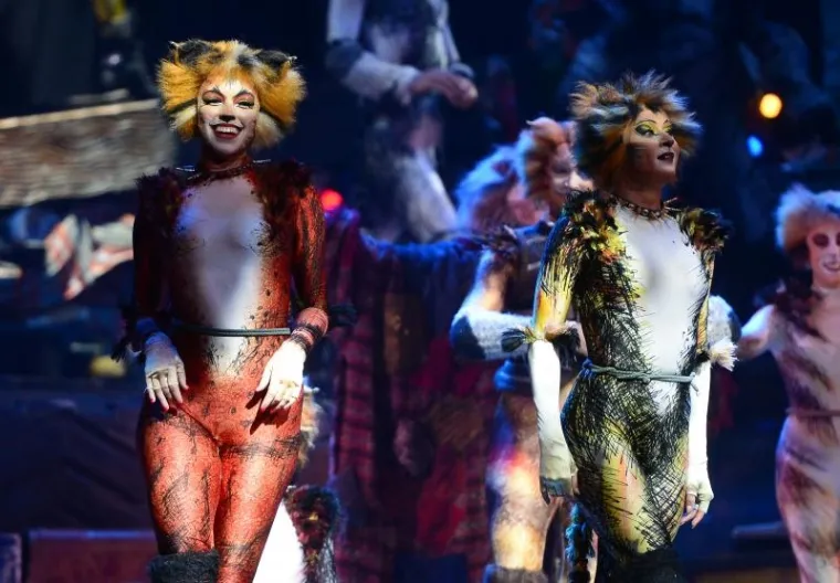 SPEKTAKULARNI PRIZORI: Pogledajte fantastičnu izvedbu mjuzikla 'Mačke' u zagrebačkoj Areni