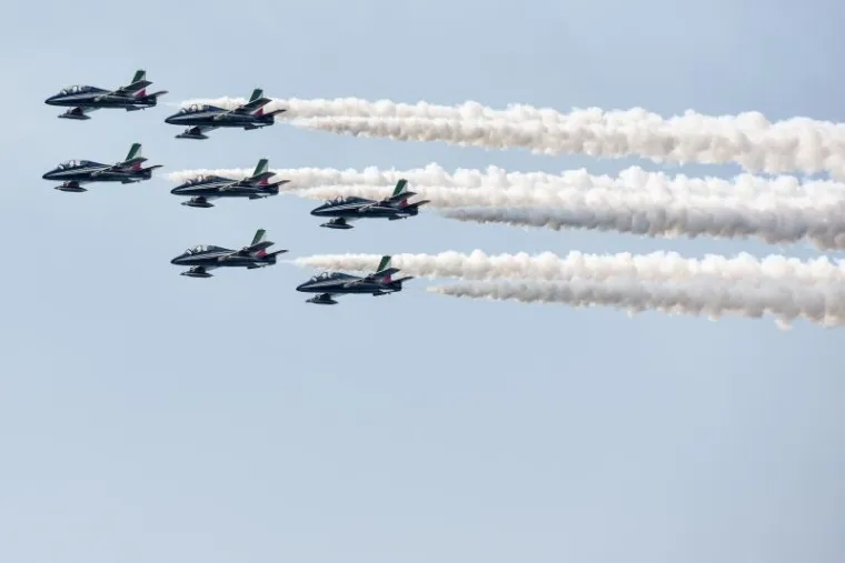 SPEKTAKL NA ZADARSKOM NEBU: Pogledajte akrobacije talijanskih pilota