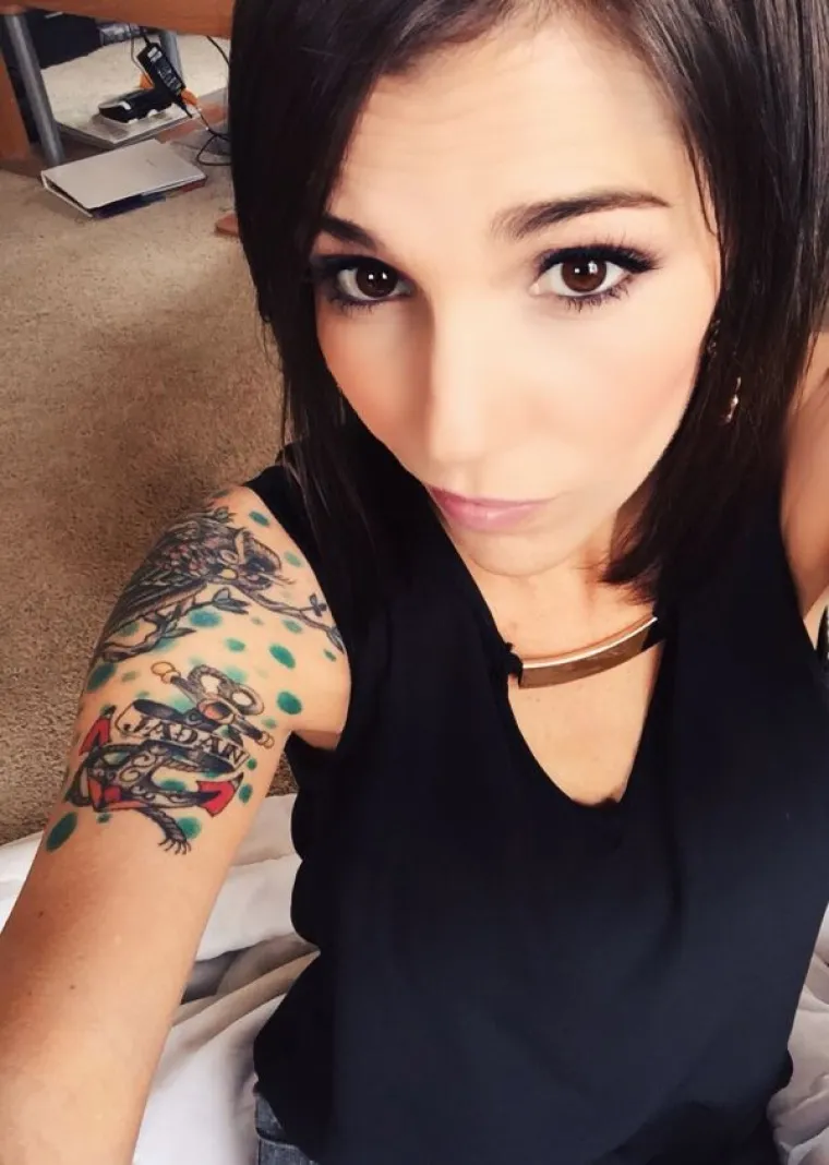 &Scaron;TO JE VIKEND BLIŽI, ONE SU RAZUZDANIJE: Pa kako uopće stignu raditi od tih silnih obnaženih selfija