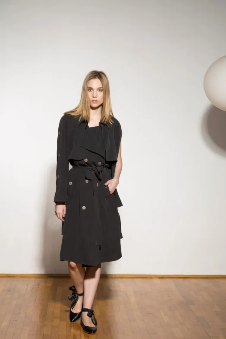 U novoj kolekciji brend A'marie donosi opu&scaron;tene i razigrane modele u kojima proljeće može početi