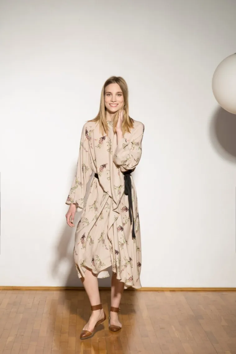 U novoj kolekciji brend A'marie donosi opu&scaron;tene i razigrane modele u kojima proljeće može početi