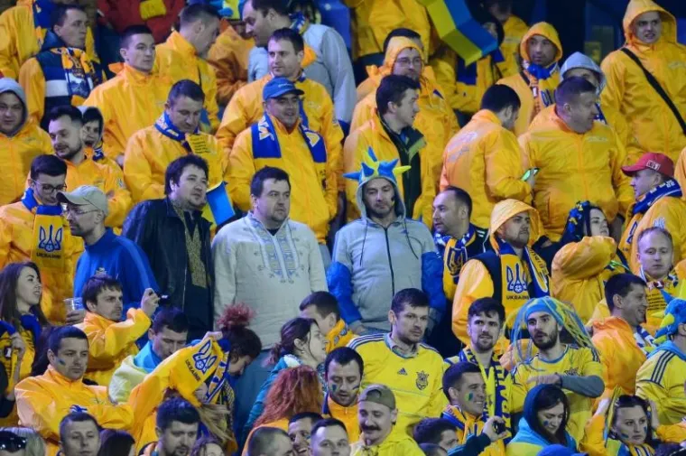 LUDNICA NA TRIBINAMA: Maksimir krcat do posljednjeg mjesta, Jug ovako nije izgledao od Engleza