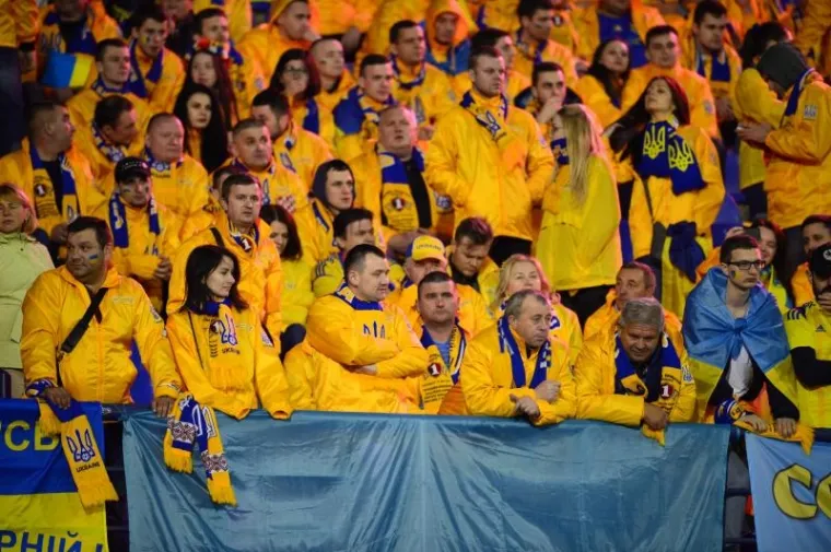 LUDNICA NA TRIBINAMA: Maksimir krcat do posljednjeg mjesta, Jug ovako nije izgledao od Engleza