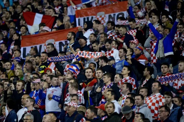 LUDNICA NA TRIBINAMA: Maksimir krcat do posljednjeg mjesta, Jug ovako nije izgledao od Engleza