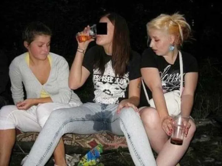 SODOMA I GOMORA: Cure si malo popile i dale si oduška... a onda su nastavile piti dok nisu završile u ovom stanju