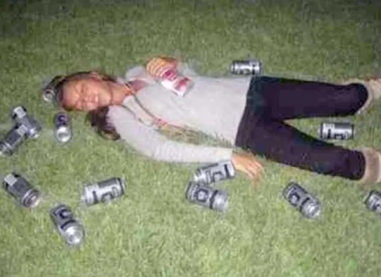 SODOMA I GOMORA: Cure si malo popile i dale si odu&scaron;ka... a onda su nastavile piti dok nisu zavr&scaron;ile u ovom stanju