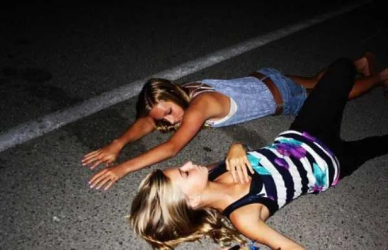 SODOMA I GOMORA: Cure si malo popile i dale si odu&scaron;ka... a onda su nastavile piti dok nisu zavr&scaron;ile u ovom stanju