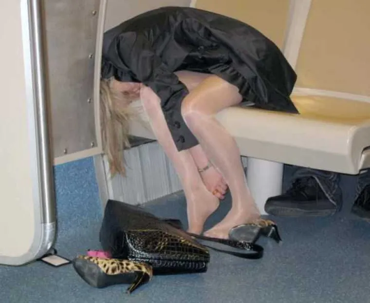 SODOMA I GOMORA: Cure si malo popile i dale si odu&scaron;ka... a onda su nastavile piti dok nisu zavr&scaron;ile u ovom stanju