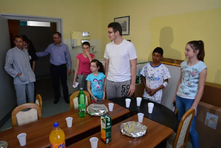 Mandžukić donirao didaktička pomagala pedijatriji bolnice dr. J. Ben​čević