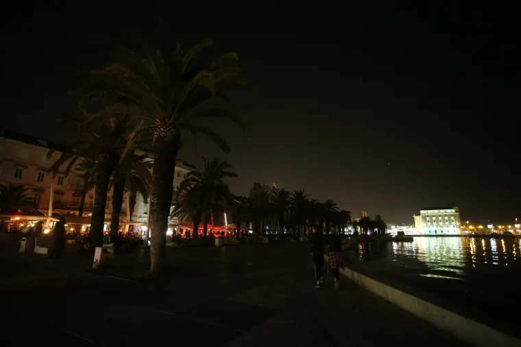 Sat za planet Zemlju