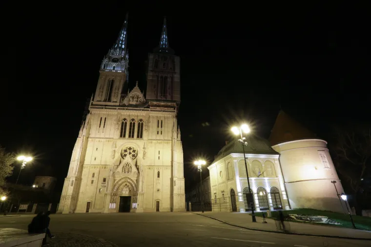 Sat za planet Zemlju