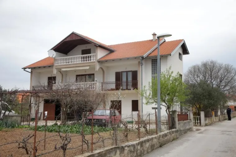 U kući pronađeno tijelo mrtvog specijalca