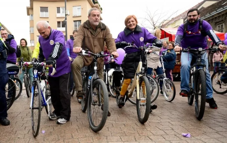 U Zagrebu se održala 3. biciklijada 'Bicikliraj za epilepsiju' povodom Ljubičastog dana